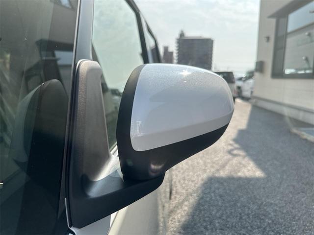 ムーヴキャンバス ストライプスＸ　衝突被害軽減ブレーキ　横滑り防止機能　コーナーセンサー　エアコン　衝突安全ボディ　オートハイビーム　オートライト　ベンチシート　パワーウインドウ　盗難防止システム　パワーステアリング　ＡＢＳ（23枚目）