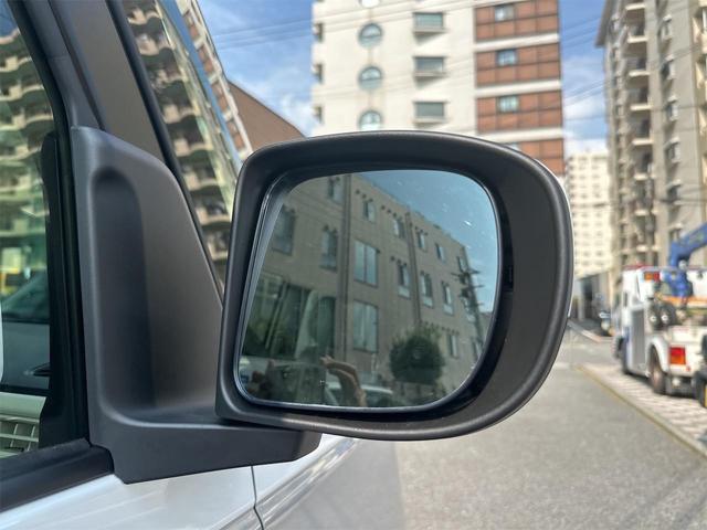 ムーヴキャンバス ストライプスＸ　衝突被害軽減ブレーキ　横滑り防止機能　コーナーセンサー　エアコン　衝突安全ボディ　オートハイビーム　オートライト　ベンチシート　パワーウインドウ　盗難防止システム　パワーステアリング　ＡＢＳ（62枚目）