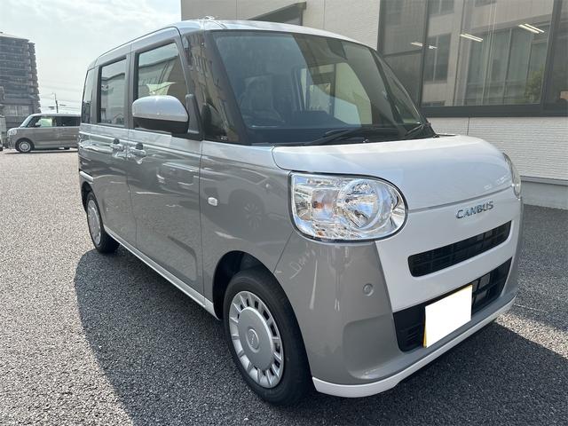 ムーヴキャンバス ストライプスＸ　衝突被害軽減ブレーキ　横滑り防止機能　コーナーセンサー　エアコン　衝突安全ボディ　オートハイビーム　オートライト　ベンチシート　パワーウインドウ　盗難防止システム　パワーステアリング　ＡＢＳ（4枚目）