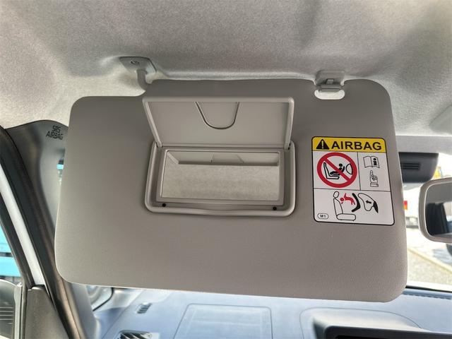 ムーヴキャンバス ストライプスＸ　衝突被害軽減ブレーキ　横滑り防止機能　コーナーセンサー　エアコン　衝突安全ボディ　オートハイビーム　オートライト　ベンチシート　パワーウインドウ　盗難防止システム　パワーステアリング　ＡＢＳ（19枚目）