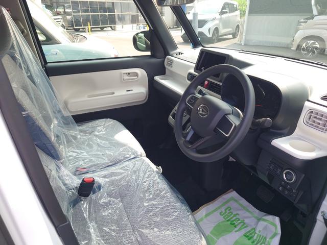 ムーヴキャンバス ストライプスＸ　衝突被害軽減ブレーキ　横滑り防止機能　コーナーセンサー　エアコン　衝突安全ボディ　オートハイビーム　オートライト　ベンチシート　パワーウインドウ　盗難防止システム　パワーステアリング　ＡＢＳ（57枚目）