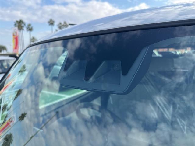 ムーヴキャンバス ストライプスＸ　バックカメラ　両側電動スライドドア　クリアランスソナー　衝突被害軽減システム　オートライト　スマートキー　アイドリングストップ　電動格納ミラー　ベンチシート　ＣＶＴ　盗難防止システム　ＡＢＳ　ＥＳＣ（15枚目）