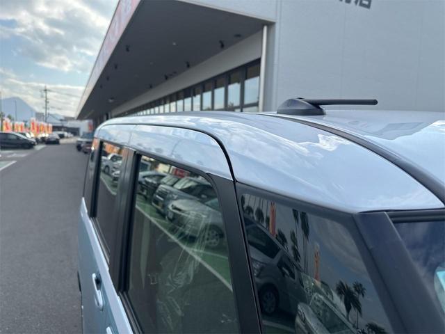 ムーヴキャンバス ストライプスＸ　バックカメラ　両側電動スライドドア　クリアランスソナー　衝突被害軽減システム　オートライト　スマートキー　アイドリングストップ　電動格納ミラー　ベンチシート　ＣＶＴ　盗難防止システム　ＡＢＳ　ＥＳＣ（18枚目）