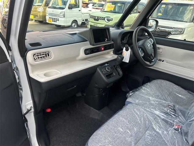 ムーヴキャンバス ストライプスＸ　バックカメラ　両側電動スライドドア　クリアランスソナー　衝突被害軽減システム　オートライト　スマートキー　アイドリングストップ　電動格納ミラー　ベンチシート　ＣＶＴ　盗難防止システム　ＡＢＳ　ＥＳＣ（59枚目）