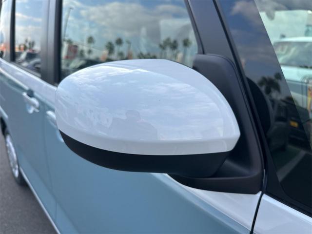 ムーヴキャンバス ストライプスＸ　バックカメラ　両側電動スライドドア　クリアランスソナー　衝突被害軽減システム　オートライト　スマートキー　アイドリングストップ　電動格納ミラー　ベンチシート　ＣＶＴ　盗難防止システム　ＡＢＳ　ＥＳＣ（16枚目）