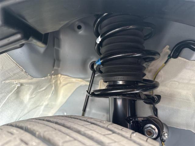 ムーヴキャンバス ストライプスＸ　バックカメラ　両側電動スライドドア　クリアランスソナー　衝突被害軽減システム　オートライト　スマートキー　アイドリングストップ　電動格納ミラー　ベンチシート　ＣＶＴ　盗難防止システム　ＡＢＳ　ＥＳＣ（27枚目）