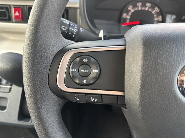 ムーヴキャンバス ストライプスＸ　バックカメラ　両側電動スライドドア　クリアランスソナー　衝突被害軽減システム　オートライト　スマートキー　アイドリングストップ　電動格納ミラー　ベンチシート　ＣＶＴ　盗難防止システム　ＡＢＳ　ＥＳＣ（35枚目）