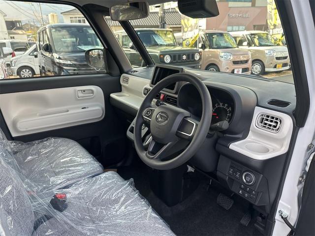 ムーヴキャンバス ストライプスＸ　バックカメラ　両側電動スライドドア　クリアランスソナー　衝突被害軽減システム　オートライト　スマートキー　アイドリングストップ　電動格納ミラー　ベンチシート　ＣＶＴ　盗難防止システム　ＡＢＳ　ＥＳＣ（59枚目）