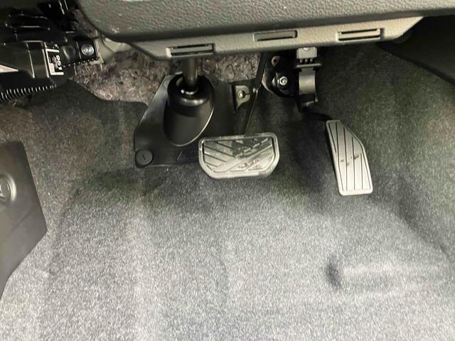 クロスビー ハイブリッドＭＺ　全周囲カメラ　クリアランスソナー　オートクルーズコントロール　レーンアシスト　衝突被害軽減システム　ナビ　ＴＶ　オートライト　ＬＥＤヘッドランプ　アルミホイール　スマートキー　アイドリングストップ（48枚目）