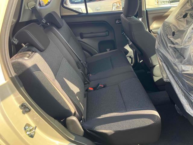 クロスビー ハイブリッドＭＺ　全周囲カメラ　クリアランスソナー　オートクルーズコントロール　レーンアシスト　衝突被害軽減システム　ナビ　ＴＶ　オートライト　ＬＥＤヘッドランプ　アルミホイール　スマートキー　アイドリングストップ（30枚目）