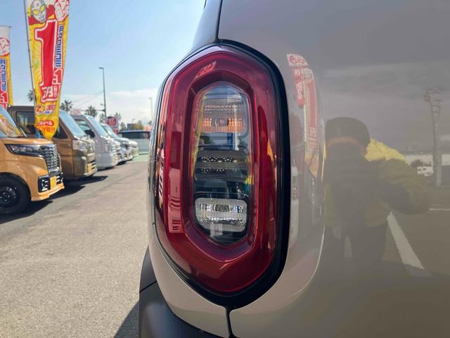 クロスビー ハイブリッドＭＺ　全周囲カメラ　クリアランスソナー　オートクルーズコントロール　レーンアシスト　衝突被害軽減システム　ナビ　ＴＶ　オートライト　ＬＥＤヘッドランプ　アルミホイール　スマートキー　アイドリングストップ（35枚目）