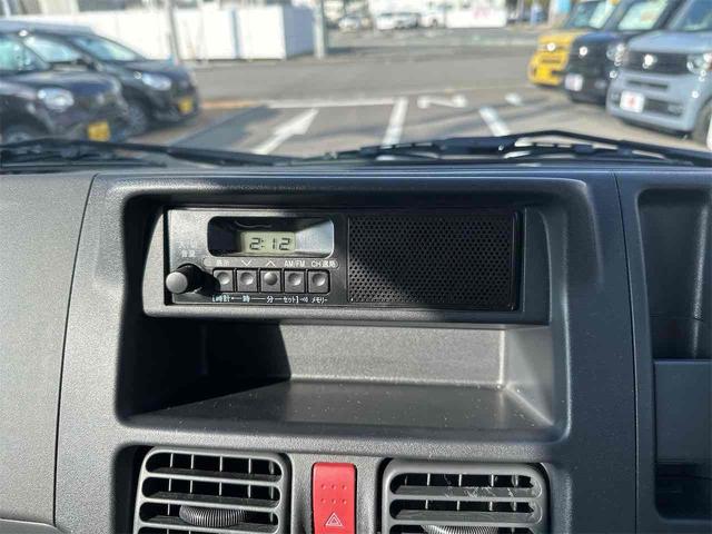 キャリイトラック ＫＣエアコン・パワステ　キッチンカー　冷蔵収納　作業台　シンク　ＡＴ　衝突被害軽減システム　レーンアシスト　アイドリングストップ　オートライト　ＥＳＣ　エアコン　運転席エアバッグ　助手席エアバッグ（3枚目）