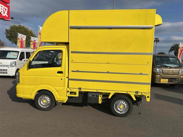 キャリイトラック ＫＣエアコン・パワステ　キッチンカー　冷蔵収納　作業台　シンク　ＡＴ　衝突被害軽減システム　レーンアシスト　アイドリングストップ　オートライト　ＥＳＣ　エアコン　運転席エアバッグ　助手席エアバッグ（16枚目）