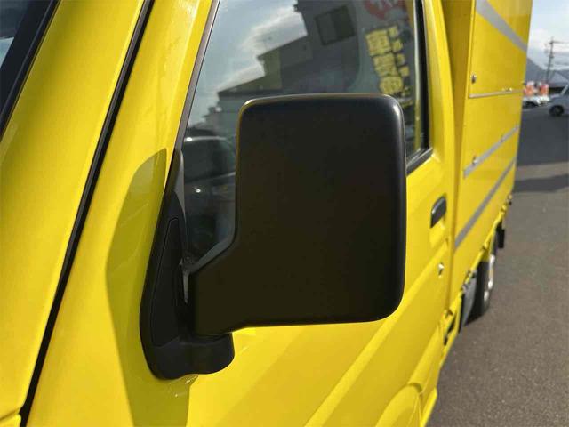 キャリイトラック ＫＣエアコン・パワステ　キッチンカー　冷蔵収納　作業台　シンク　ＡＴ　衝突被害軽減システム　レーンアシスト　アイドリングストップ　オートライト　ＥＳＣ　エアコン　運転席エアバッグ　助手席エアバッグ（22枚目）