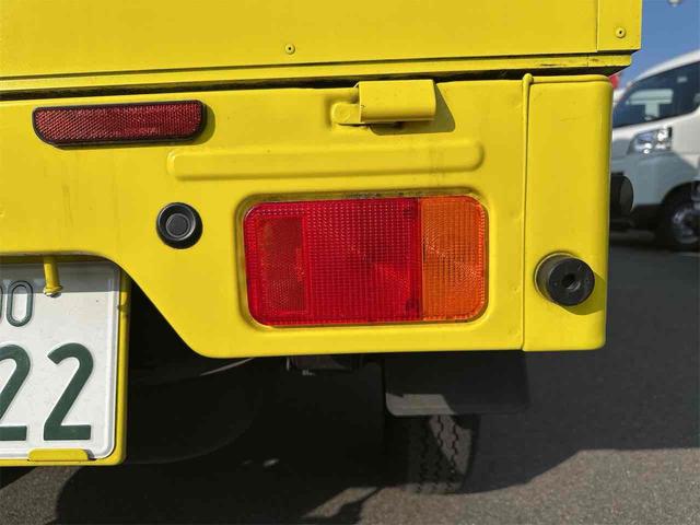 キャリイトラック ＫＣエアコン・パワステ　キッチンカー　冷蔵収納　作業台　シンク　ＡＴ　衝突被害軽減システム　レーンアシスト　アイドリングストップ　オートライト　ＥＳＣ　エアコン　運転席エアバッグ　助手席エアバッグ（30枚目）