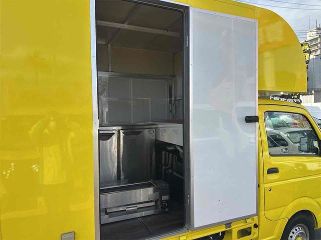 キャリイトラック ＫＣエアコン・パワステ　キッチンカー　冷蔵収納　作業台　シンク　ＡＴ　衝突被害軽減システム　レーンアシスト　アイドリングストップ　オートライト　ＥＳＣ　エアコン　運転席エアバッグ　助手席エアバッグ（33枚目）
