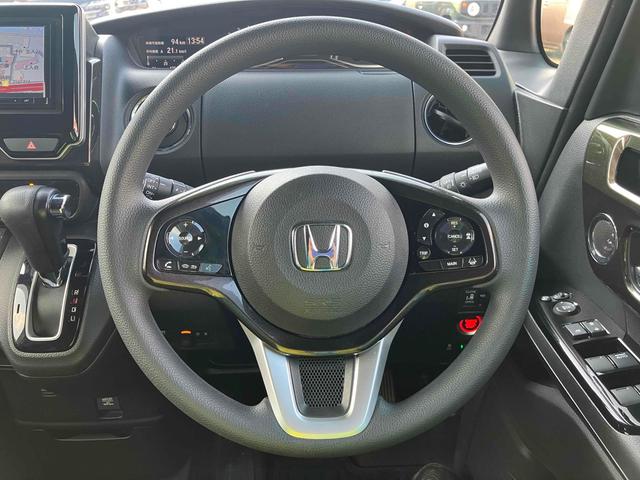 Ｎ－ＢＯＸカスタム Ｇ・Ｌホンダセンシング　ドライブレコーダー　ＥＴＣ　バックカメラ　両側スライド・片側電動　ナビ　ＴＶ　オートクルーズコントロール　レーンアシスト　衝突被害軽減システム　オートライト　ＬＥＤヘッドランプ　スマートキー（3枚目）