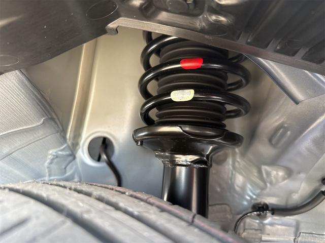 アルトラパンＬＣ Ｘ　クリアランスソナー　レーンアシスト　衝突被害軽減システム　オートライト　ＬＥＤヘッドランプ　スマートキー　アイドリングストップ　電動格納ミラー　シートヒーター　ベンチシート　ＣＶＴ　盗難防止システム（11枚目）