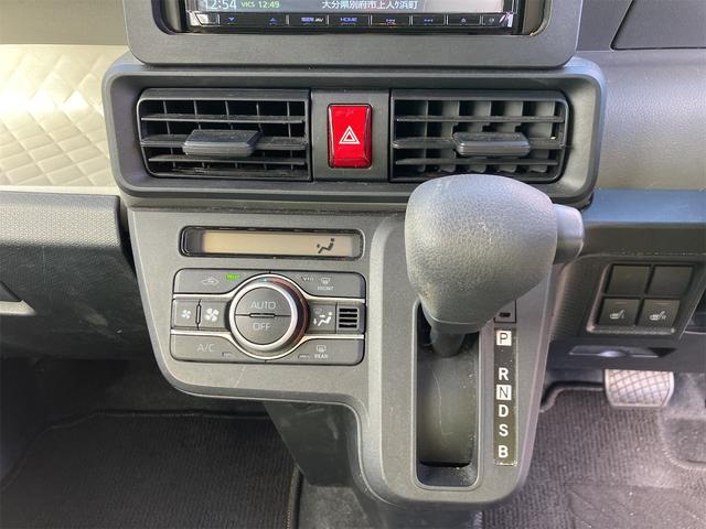 タント Ｘセレクション　ＥＴＣ　バックカメラ　両側スライド・片側電動　ナビ　ＴＶ　クリアランスソナー　衝突被害軽減システム　オートライト　スマートキー　アイドリングストップ　電動格納ミラー　シートヒーター　ベンチシート（7枚目）