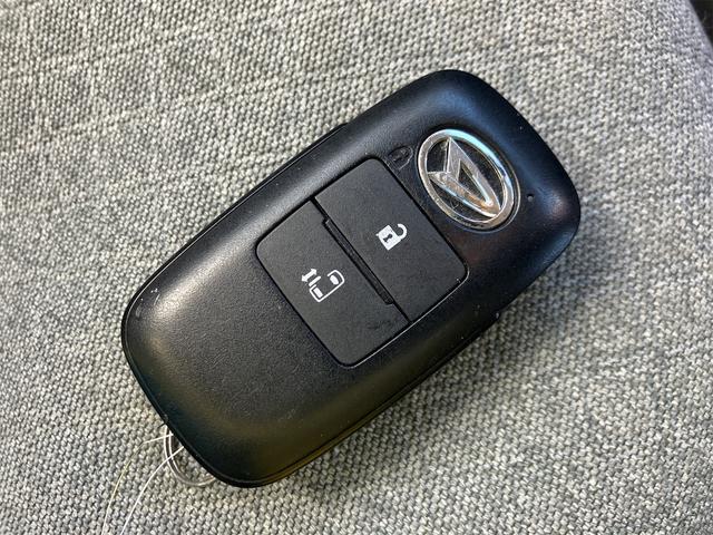 タント Ｘセレクション　ＥＴＣ　バックカメラ　両側スライド・片側電動　ナビ　ＴＶ　クリアランスソナー　衝突被害軽減システム　オートライト　スマートキー　アイドリングストップ　電動格納ミラー　シートヒーター　ベンチシート（23枚目）