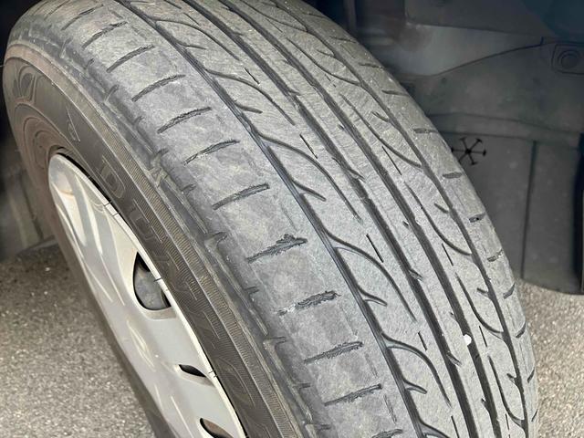 フリード Ｇ　ジャストセレクション　バックカメラ　ナビ　ＴＶ　両側スライド・片側電動　オートライト　ＨＩＤ　キーレスエントリー　電動格納ミラー　３列シート　ＣＶＴ　ＣＤ　ＤＶＤ再生　衝突安全ボディ　ＡＢＳ　エアコン　パワーステアリング（20枚目）