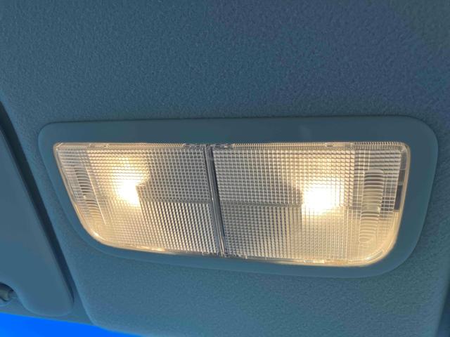 フリード Ｇ　ジャストセレクション　バックカメラ　ナビ　ＴＶ　両側スライド・片側電動　オートライト　ＨＩＤ　キーレスエントリー　電動格納ミラー　３列シート　ＣＶＴ　ＣＤ　ＤＶＤ再生　衝突安全ボディ　ＡＢＳ　エアコン　パワーステアリング（33枚目）