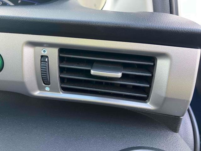 フリード Ｇ　ジャストセレクション　バックカメラ　ナビ　ＴＶ　両側スライド・片側電動　オートライト　ＨＩＤ　キーレスエントリー　電動格納ミラー　３列シート　ＣＶＴ　ＣＤ　ＤＶＤ再生　衝突安全ボディ　ＡＢＳ　エアコン　パワーステアリング（36枚目）