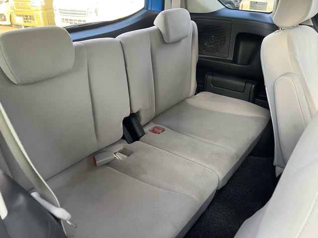 フリード Ｇ　ジャストセレクション　バックカメラ　ナビ　ＴＶ　両側スライド・片側電動　オートライト　ＨＩＤ　キーレスエントリー　電動格納ミラー　３列シート　ＣＶＴ　ＣＤ　ＤＶＤ再生　衝突安全ボディ　ＡＢＳ　エアコン　パワーステアリング（45枚目）