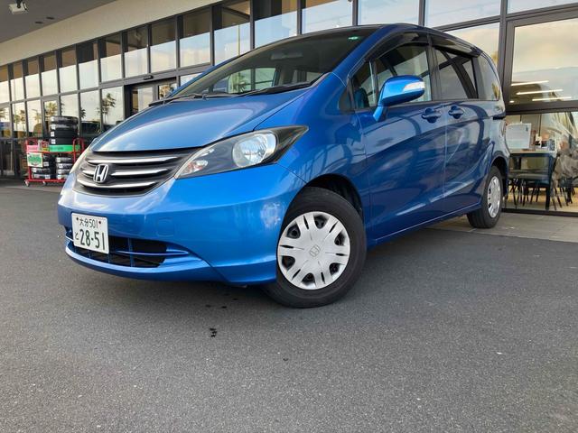 フリード Ｇ　ジャストセレクション　バックカメラ　ナビ　ＴＶ　両側スライド・片側電動　オートライト　ＨＩＤ　キーレスエントリー　電動格納ミラー　３列シート　ＣＶＴ　ＣＤ　ＤＶＤ再生　衝突安全ボディ　ＡＢＳ　エアコン　パワーステアリング（57枚目）