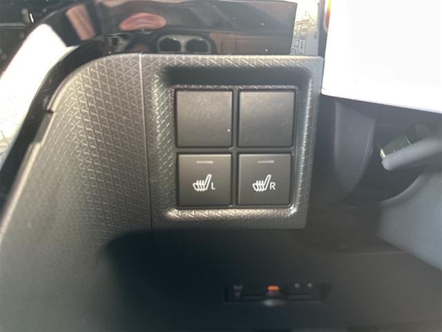 タント カスタムＲＳリミテッド　ＥＴＣ　バックカメラ　両側電動スライドドア　クリアランスソナー　オートクルーズコントロール　衝突被害軽減システム　オートライト　ＬＥＤヘッドランプ　スマートキー　アイドリングストップ　電動格納ミラー（8枚目）