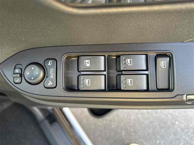 タント カスタムＲＳリミテッド　ＥＴＣ　バックカメラ　両側電動スライドドア　クリアランスソナー　オートクルーズコントロール　レーンアシスト　衝突被害軽減システム　オートライト　ＬＥＤヘッドランプ　スマートキー　アイドリングストップ（12枚目）