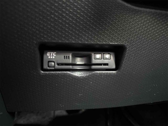 タント カスタムRSリミテッド ETC バックカメラ 両側電動スライドドア クリアランスソナー オートクルーズコントロール レーンアシスト 衝突被害軽減システム オートライト LEDヘッドランプ スマートキー アイドリングストップ(9枚目)