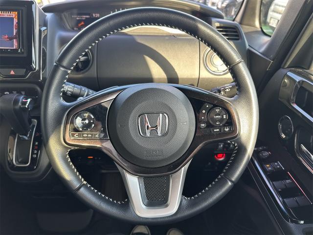 Ｎ－ＢＯＸカスタム Ｇ・Ｌターボホンダセンシング　ドライブレコーダー　ＥＴＣ　バックカメラ　両側電動スライドドア　ナビ　ＴＶ　クリアランスソナー　オートクルーズコントロール　レーンアシスト　衝突被害軽減システム　オートライト　ＬＥＤヘッドランプ（3枚目）