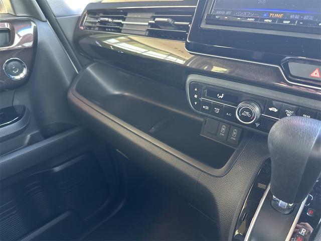 Ｎ－ＢＯＸカスタム Ｇ・Ｌターボホンダセンシング　ドライブレコーダー　ＥＴＣ　バックカメラ　両側電動スライドドア　ナビ　ＴＶ　クリアランスソナー　オートクルーズコントロール　レーンアシスト　衝突被害軽減システム　オートライト　ＬＥＤヘッドランプ（56枚目）