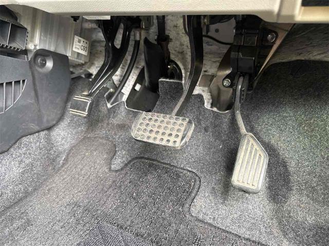 タント ＸリミテッドＳＡＩＩＩ　ドライブレコーダー　全周囲カメラ　両側電動スライドドア　ナビ　ＴＶ　クリアランスソナー　衝突被害軽減システム　オートマチックハイビーム　オートライト　ＬＥＤヘッドランプ　スマートキー（41枚目）