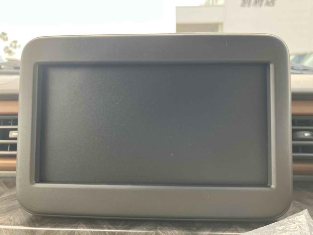 アルトラパンLC ハイブリッドX クリアランスソナー レーンアシスト 衝突被害軽減システム オートライト LEDヘッドランプ スマートキー アイドリングストップ 電動格納ミラー シートヒーター ベンチシート CVT 盗難防止システム(4枚目)