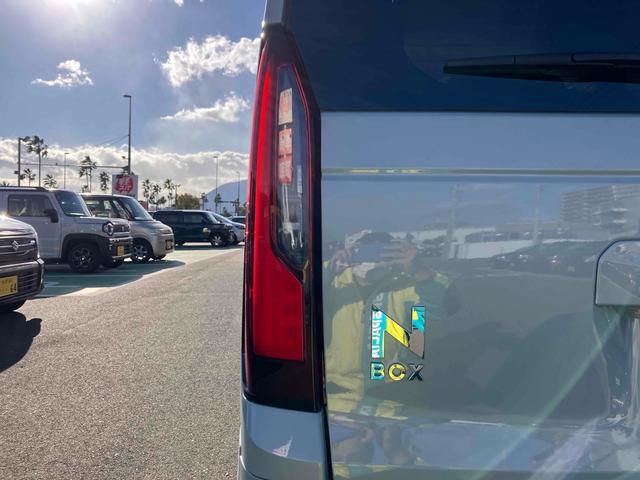 Ｎ－ＢＯＸ ファッションスタイル　バックカメラ　両側スライド・片側電動　クリアランスソナー　オートクルーズコントロール　レーンアシスト　衝突被害軽減システム　オートライト　ＬＥＤヘッドランプ　スマートキー　アイドリングストップ（46枚目）