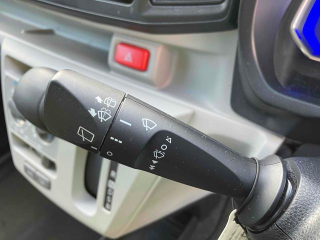 ミライース Ｘ　リミテッドＳＡＩＩＩ　バックカメラ　クリアランスソナー　衝突被害軽減システム　オートマチックハイビーム　オートライト　ＬＥＤヘッドランプ　キーレスエントリー　アイドリングストップ　電動格納ミラー　ＣＶＴ　盗難防止システム（7枚目）