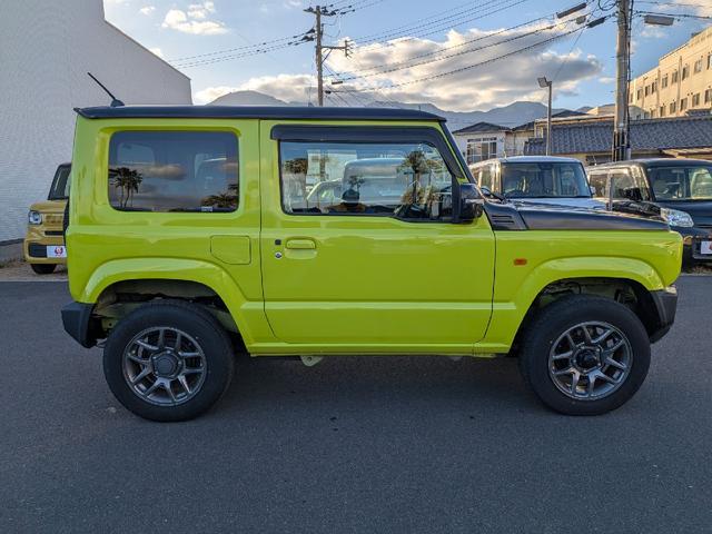ジムニー ＸＣ　４ＷＤ　ドライブレコーダー　ＥＴＣ　ナビ　ＴＶ　オートクルーズコントロール　レーンアシスト　衝突被害軽減システム　オートライト　ＬＥＤヘッドランプ　ヘッドライトウォッシャー　スマートキー（6枚目）