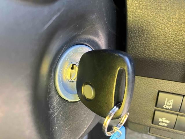 �W�������́u�L�[���X�v�B�L�[���������Ă���΁A�h�A�̊J�����{�����y�X�s���܂��I