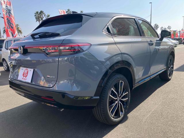 ヴェゼル e:HEV Z・PLaYパッケージ バックカメラ クリアランスソナー オートクルーズコントロール レーンアシスト 衝突被害軽減システム ナビ TV オートライト LEDヘッドランプ 電動リアゲート アルミホイール スマートキー(18枚目)