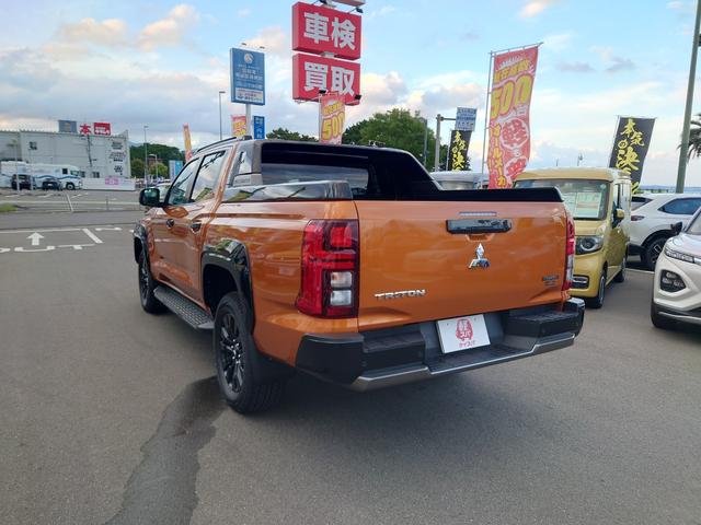 トライトン GSR 4WD AT 衝突被害軽減システム クリアランスソナー オートクルーズコントロール レーンアシスト ナビ TV 全周囲カメラ スマートキー アイドリングストップ 電動格納ミラー(24枚目)