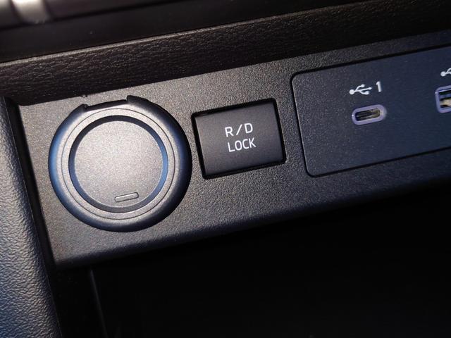 トライトン GSR 4WD AT 衝突被害軽減システム クリアランスソナー オートクルーズコントロール レーンアシスト ナビ TV 全周囲カメラ スマートキー アイドリングストップ 電動格納ミラー(45枚目)