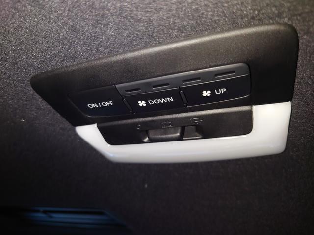 トライトン GSR 4WD AT 衝突被害軽減システム クリアランスソナー オートクルーズコントロール レーンアシスト ナビ TV 全周囲カメラ スマートキー アイドリングストップ 電動格納ミラー(54枚目)