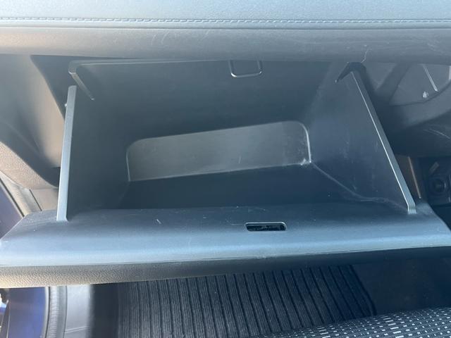 ヴェゼル ハイブリッドZ ETC バックカメラ オートクルーズコントロール 衝突被害軽減システム ナビ TV オートライト LEDヘッドランプ アルミホイール スマートキー 電動格納ミラー シートヒーター AT(30枚目)