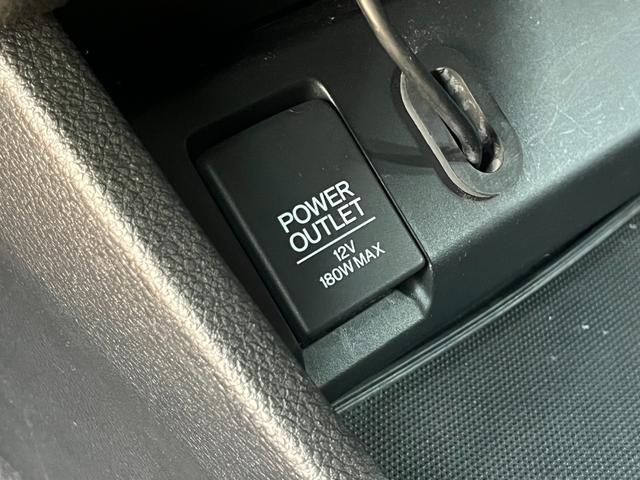 ヴェゼル ハイブリッドZ ETC バックカメラ オートクルーズコントロール 衝突被害軽減システム ナビ TV オートライト LEDヘッドランプ アルミホイール スマートキー 電動格納ミラー シートヒーター AT(42枚目)