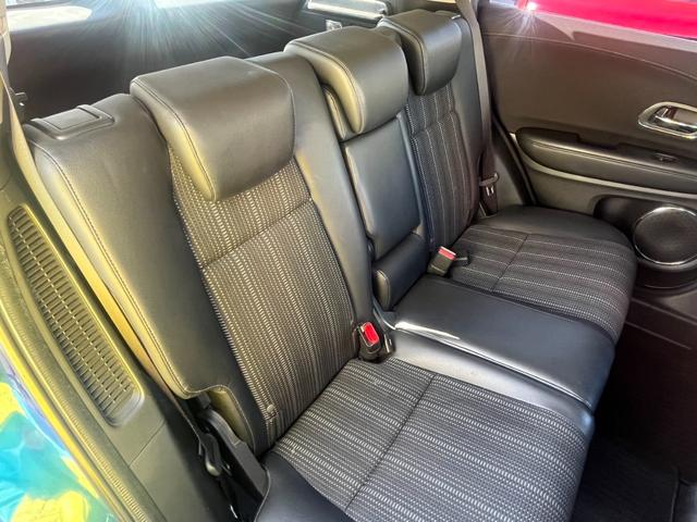 ヴェゼル ハイブリッドZ ETC バックカメラ オートクルーズコントロール 衝突被害軽減システム ナビ TV オートライト LEDヘッドランプ アルミホイール スマートキー 電動格納ミラー シートヒーター AT(45枚目)