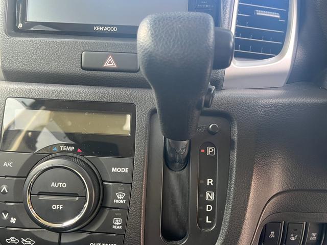 スペーシア Gリミテッド ドライブレコーダー ETC バックカメラ 両側スライド・片側電動 ナビ レーンアシスト 衝突被害軽減システム スマートキー アイドリングストップ 電動格納ミラー シートヒーター ベンチシート CVT(8枚目)