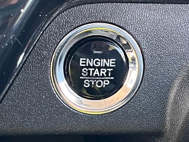 �G���W���n�����y�`���ł��B�C�`�C�`�����o����Ԃ������Ȃ�܂���B