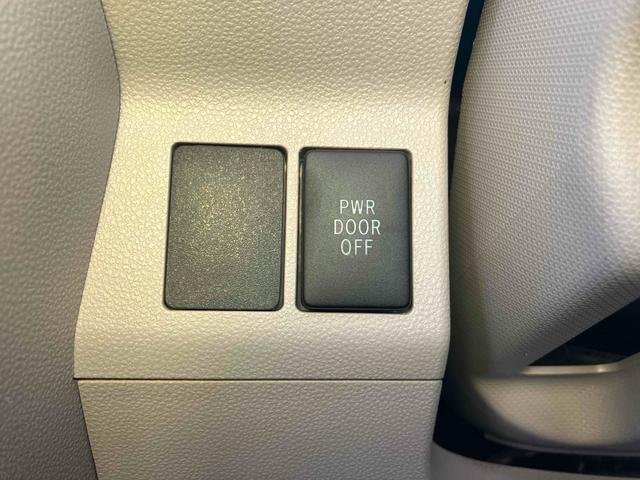 タント Ｇ　バックカメラ　両側電動スライドドア　オートライト　スマートキー　アイドリングストップ　電動格納ミラー　ベンチシート　ＣＶＴ　盗難防止システム　ＡＢＳ　アルミホイール　衝突安全ボディ　エアコン（7枚目）